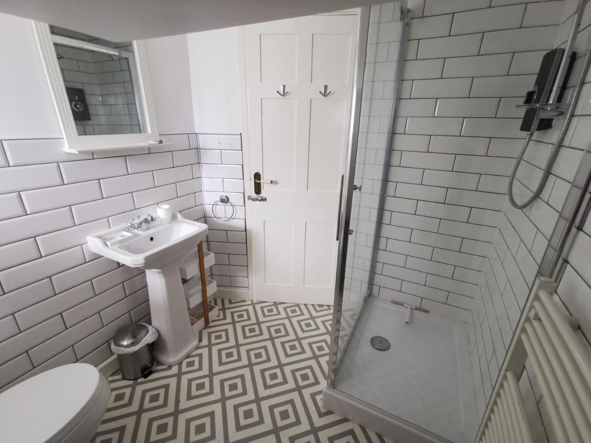 Eldon Row - Stylish Character Apartments - Central Location 1 & 2 Bed Available Dolgellau Bagian luar foto